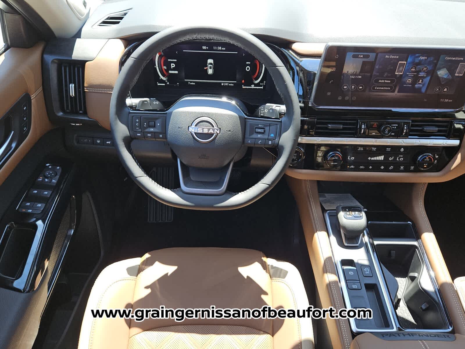 2026 Nissan Pathfinder Platinum