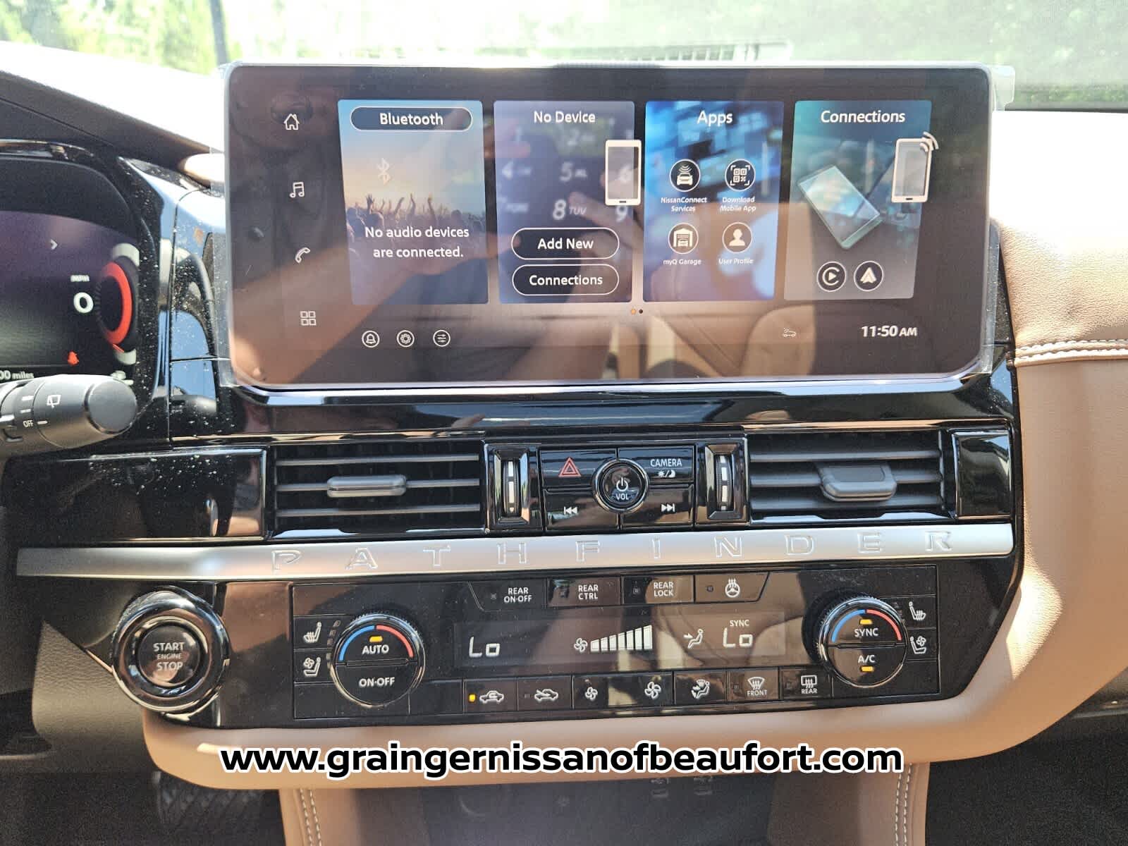 2026 Nissan Pathfinder Platinum