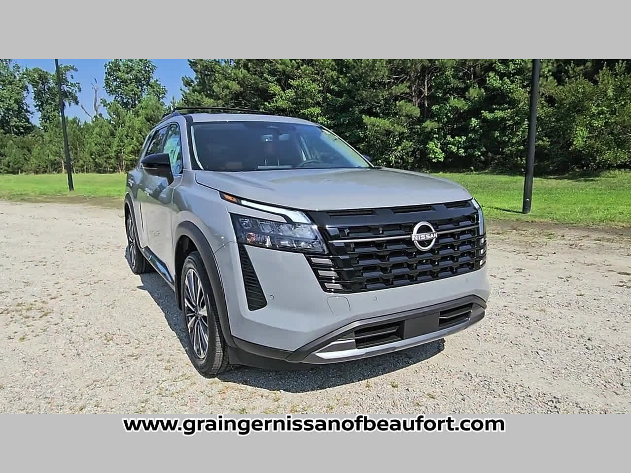 2026 Nissan Pathfinder Platinum