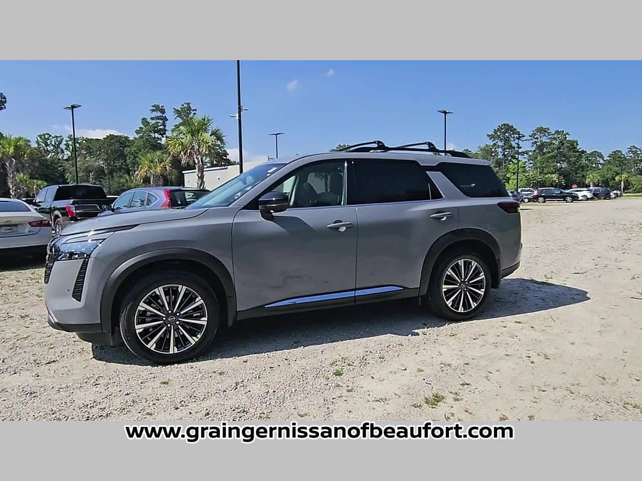 2026 Nissan Pathfinder Platinum