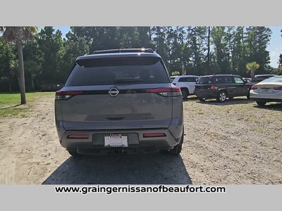 2026 Nissan Pathfinder Platinum