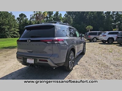 2026 Nissan Pathfinder Platinum
