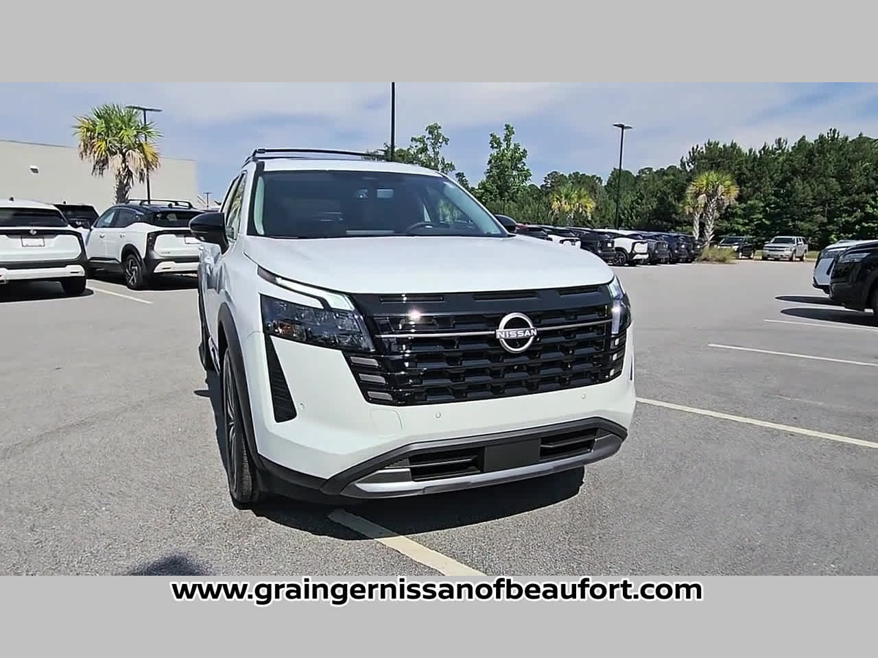 2026 Nissan Pathfinder Platinum