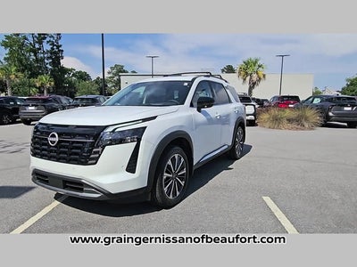 2026 Nissan Pathfinder Platinum