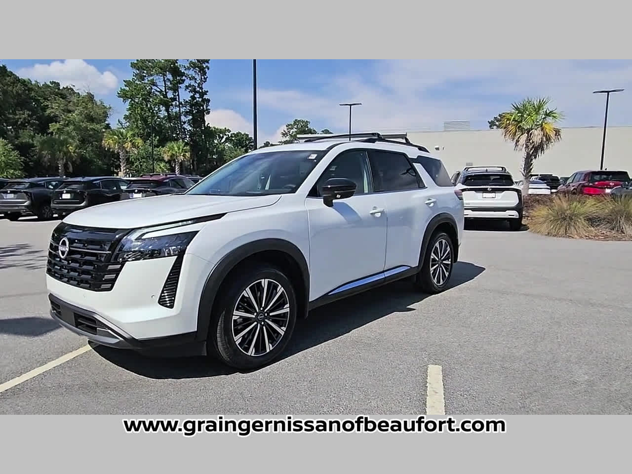 2026 Nissan Pathfinder Platinum
