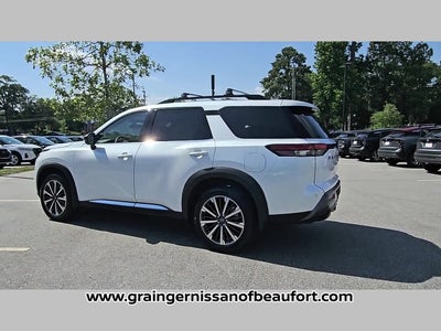 2026 Nissan Pathfinder Platinum