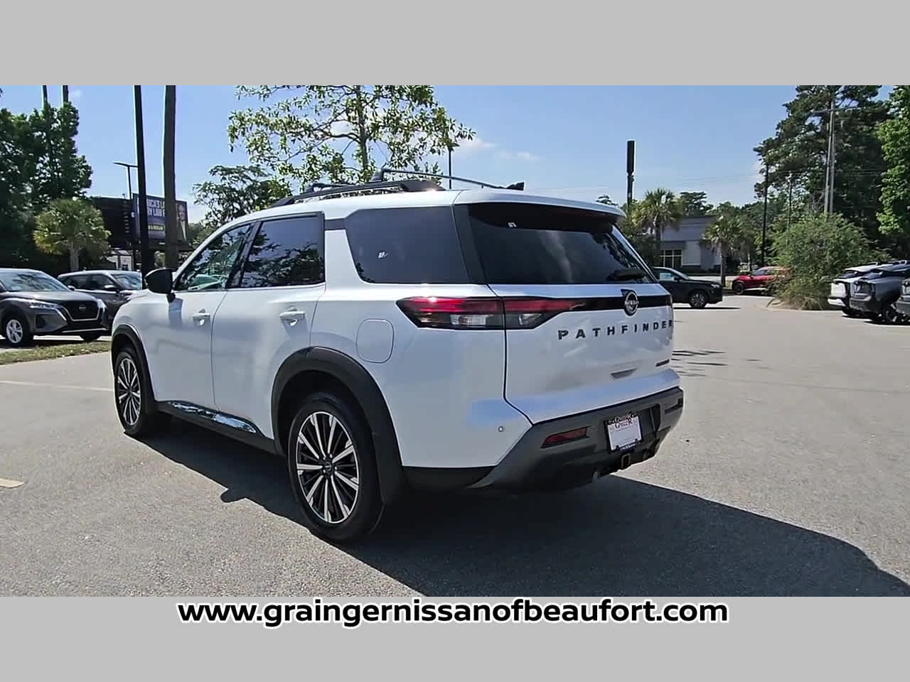 2026 Nissan Pathfinder Platinum