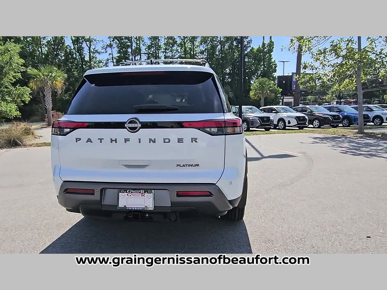 2026 Nissan Pathfinder Platinum