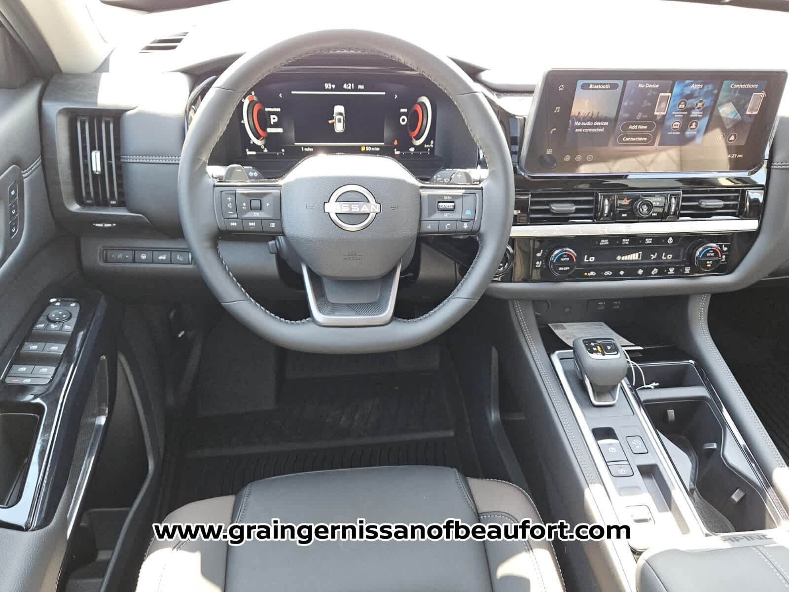 2026 Nissan Pathfinder Platinum