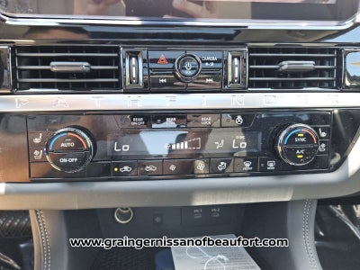 2026 Nissan Pathfinder Platinum