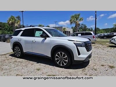 2026 Nissan Pathfinder Platinum