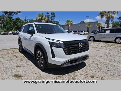 2026 Nissan Pathfinder Platinum