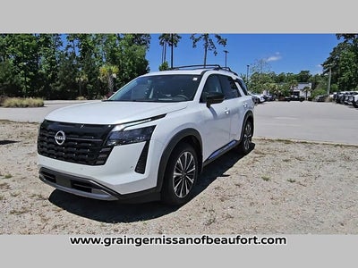 2026 Nissan Pathfinder Platinum