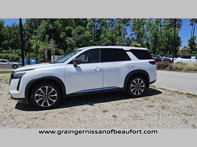 2026 Nissan Pathfinder Platinum
