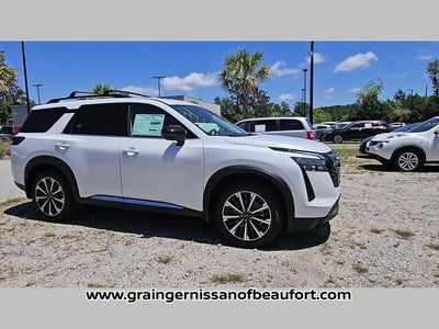 2026 Nissan Pathfinder Platinum