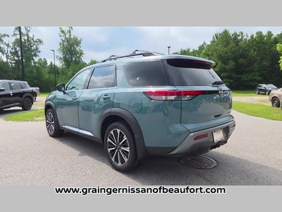 2026 Nissan Pathfinder Platinum