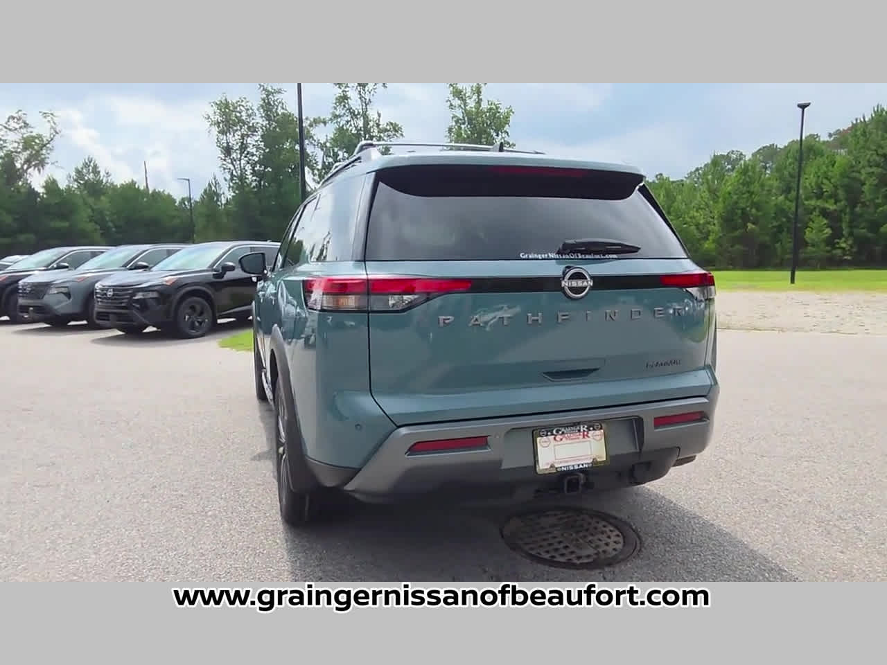 2026 Nissan Pathfinder Platinum