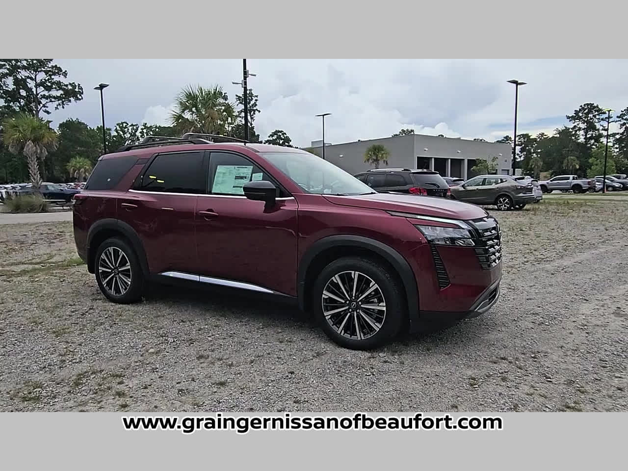 2026 Nissan Pathfinder Platinum