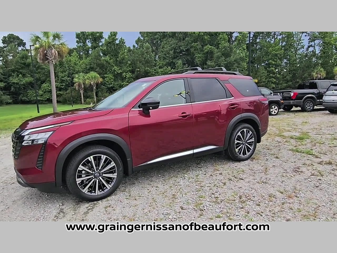 2026 Nissan Pathfinder Platinum