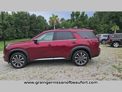2026 Nissan Pathfinder Platinum