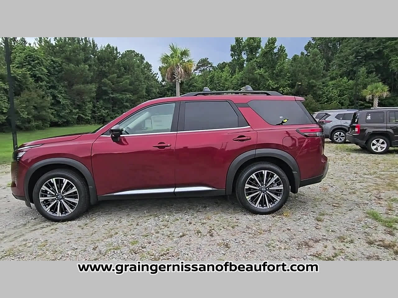 2026 Nissan Pathfinder Platinum