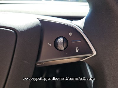 2026 Tesla Model Y AWD