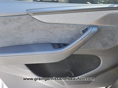2026 Tesla Model Y AWD
