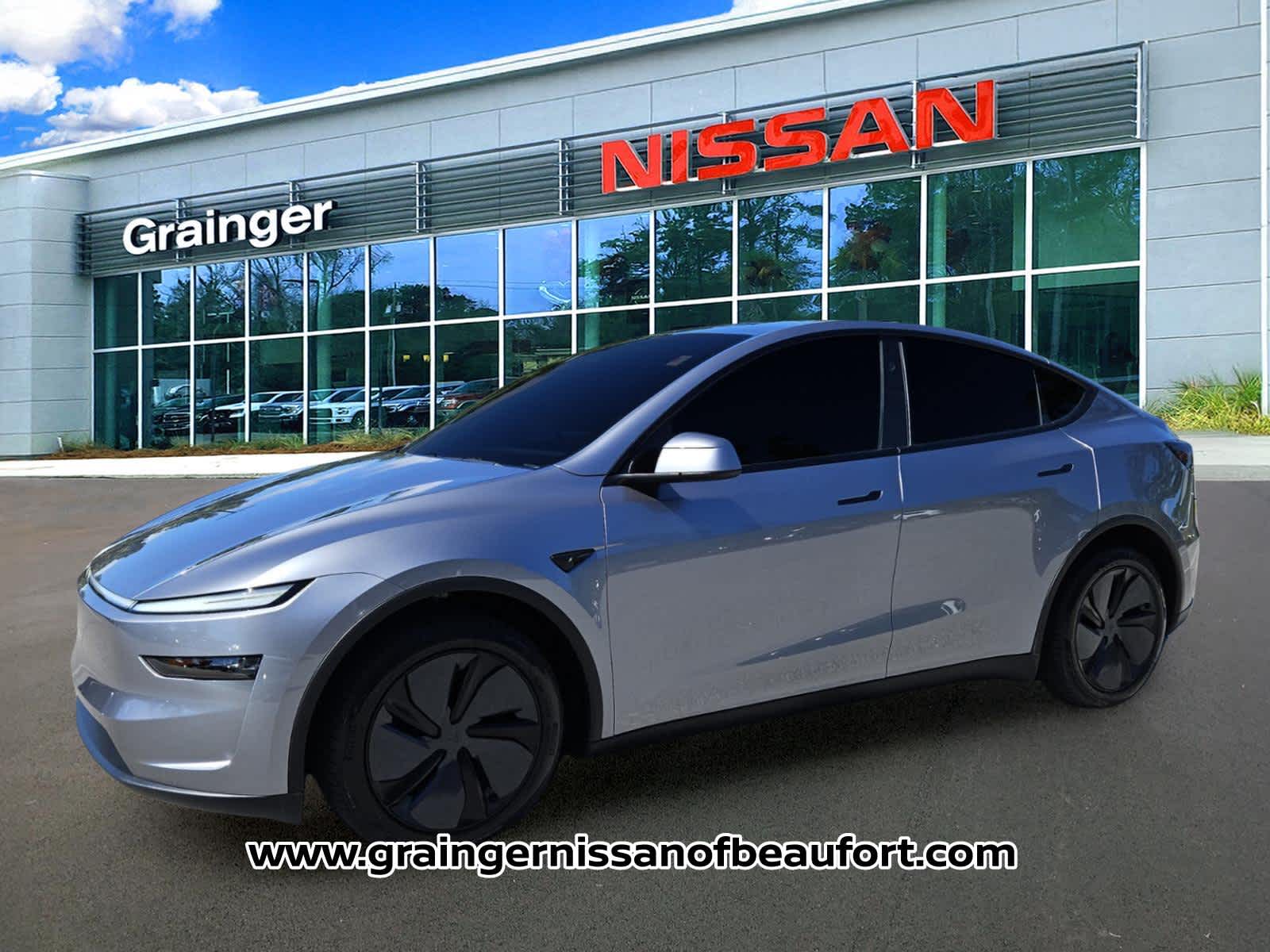 Used 2026 Tesla Model Y Long Range with VIN 7SAYGDEE6TA388044 for sale in Beaufort, SC