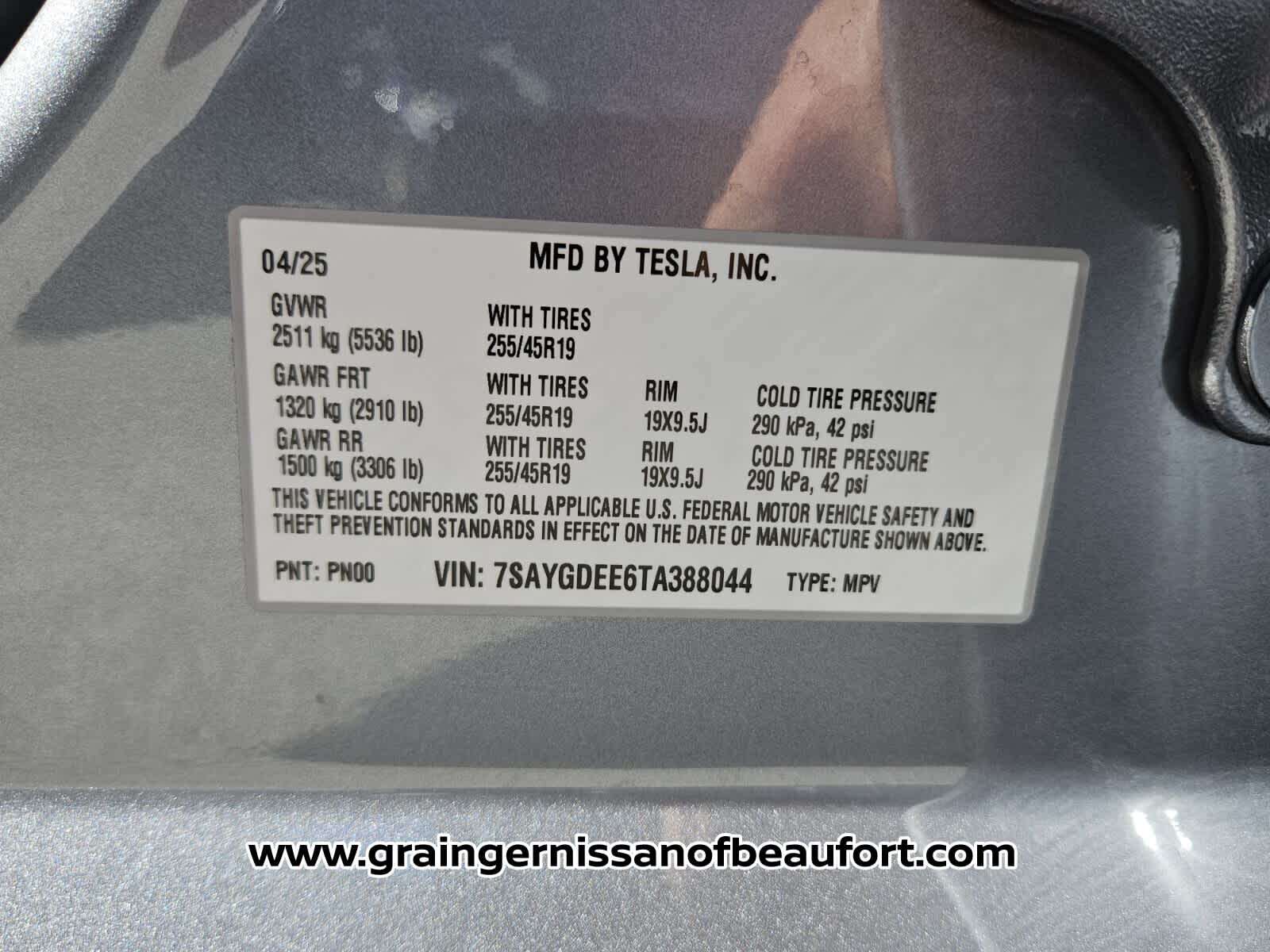 2026 Tesla Model Y AWD