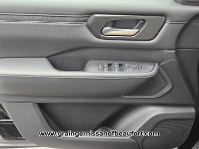 2026 Nissan Armada SV