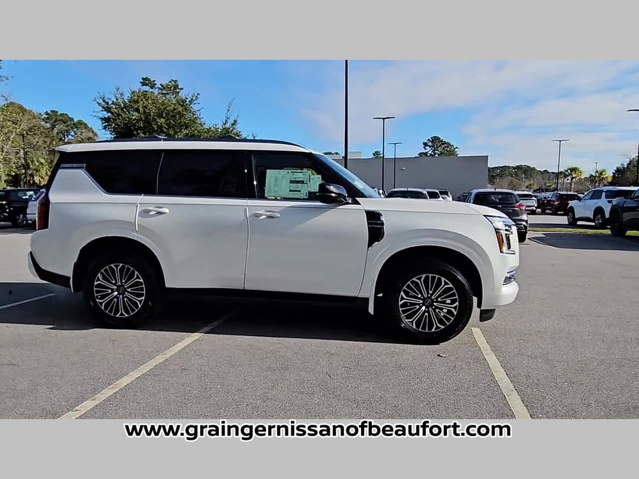 2026 Nissan Armada SL