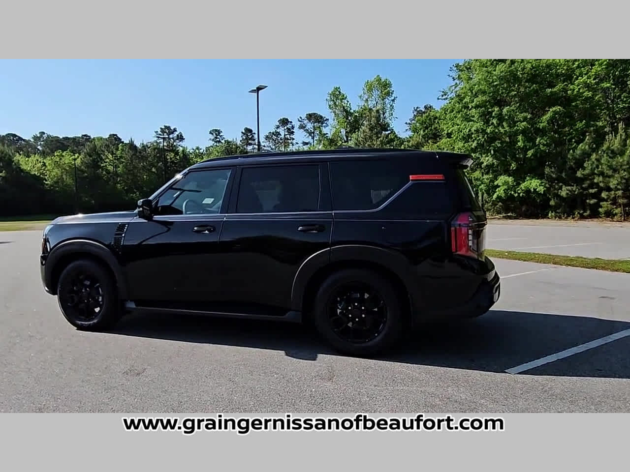 2025 Nissan Armada PRO-4X