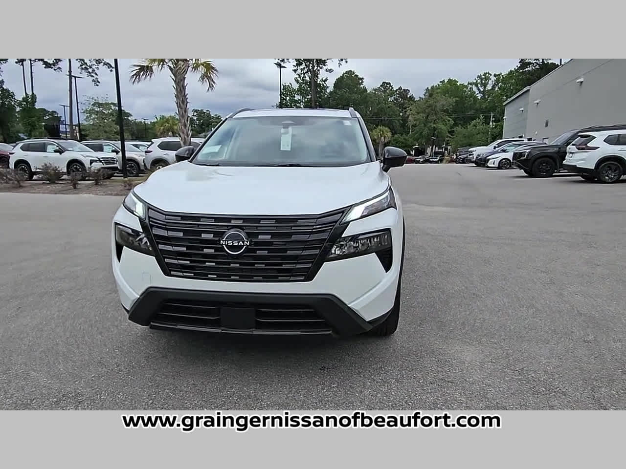 2026 Nissan Rogue Dark Armor