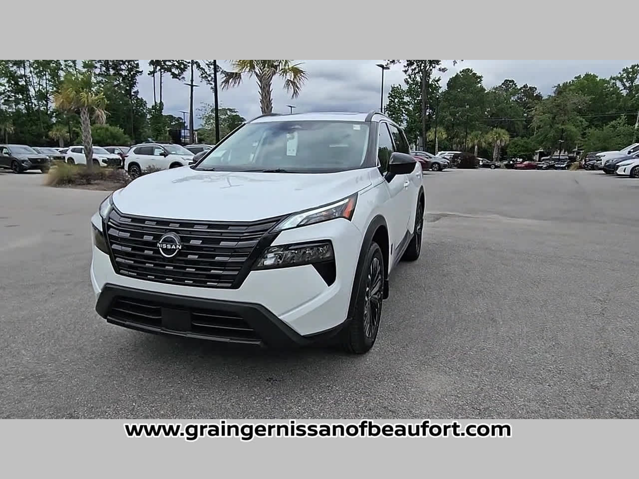 2026 Nissan Rogue Dark Armor