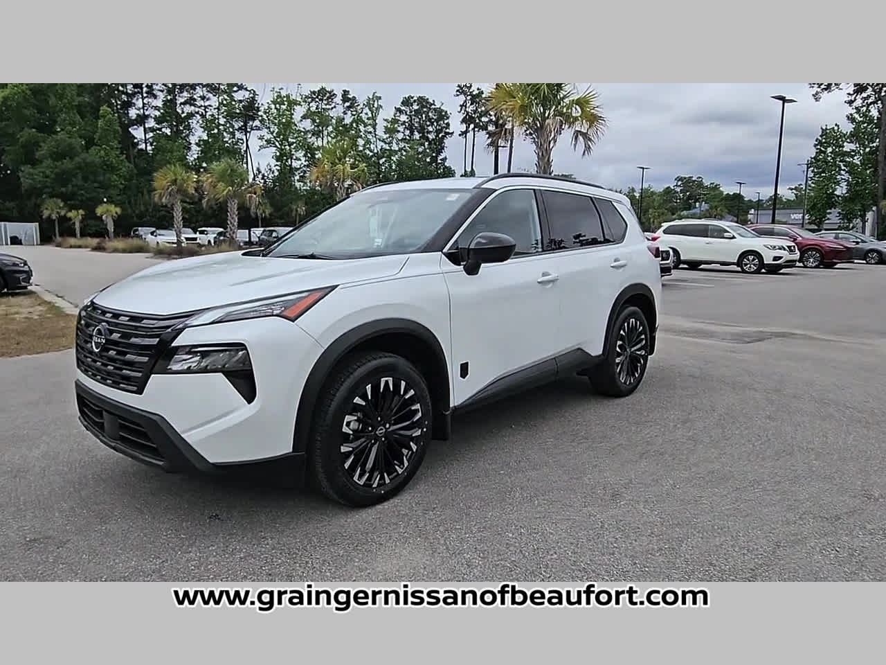 2026 Nissan Rogue Dark Armor