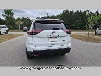 2026 Nissan Rogue Dark Armor