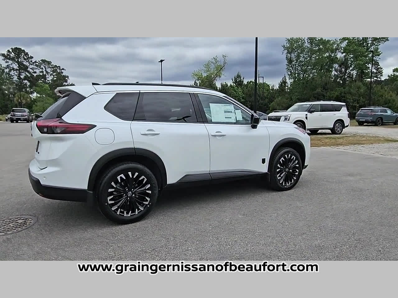 2026 Nissan Rogue Dark Armor