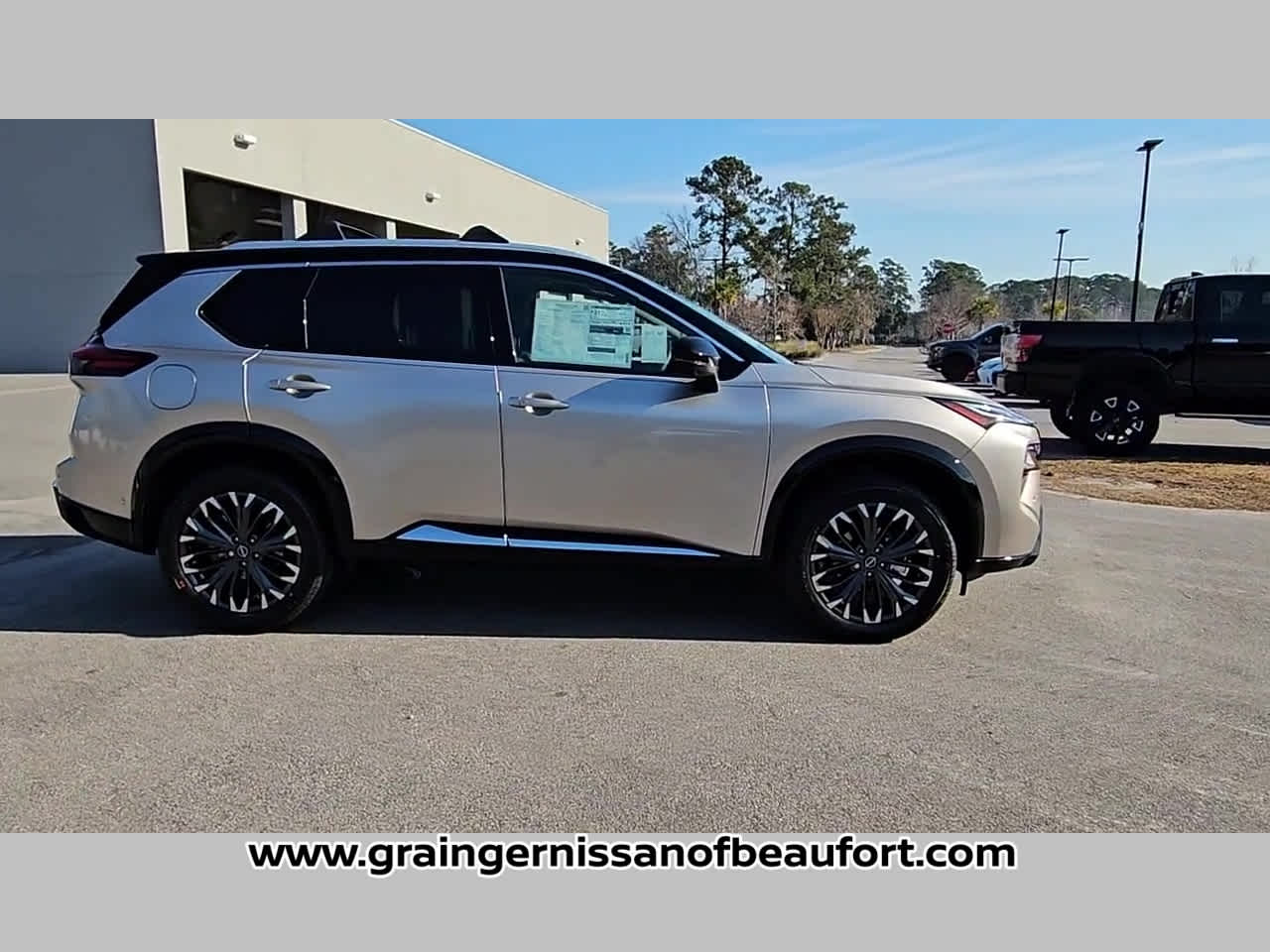 2026 Nissan Rogue Platinum