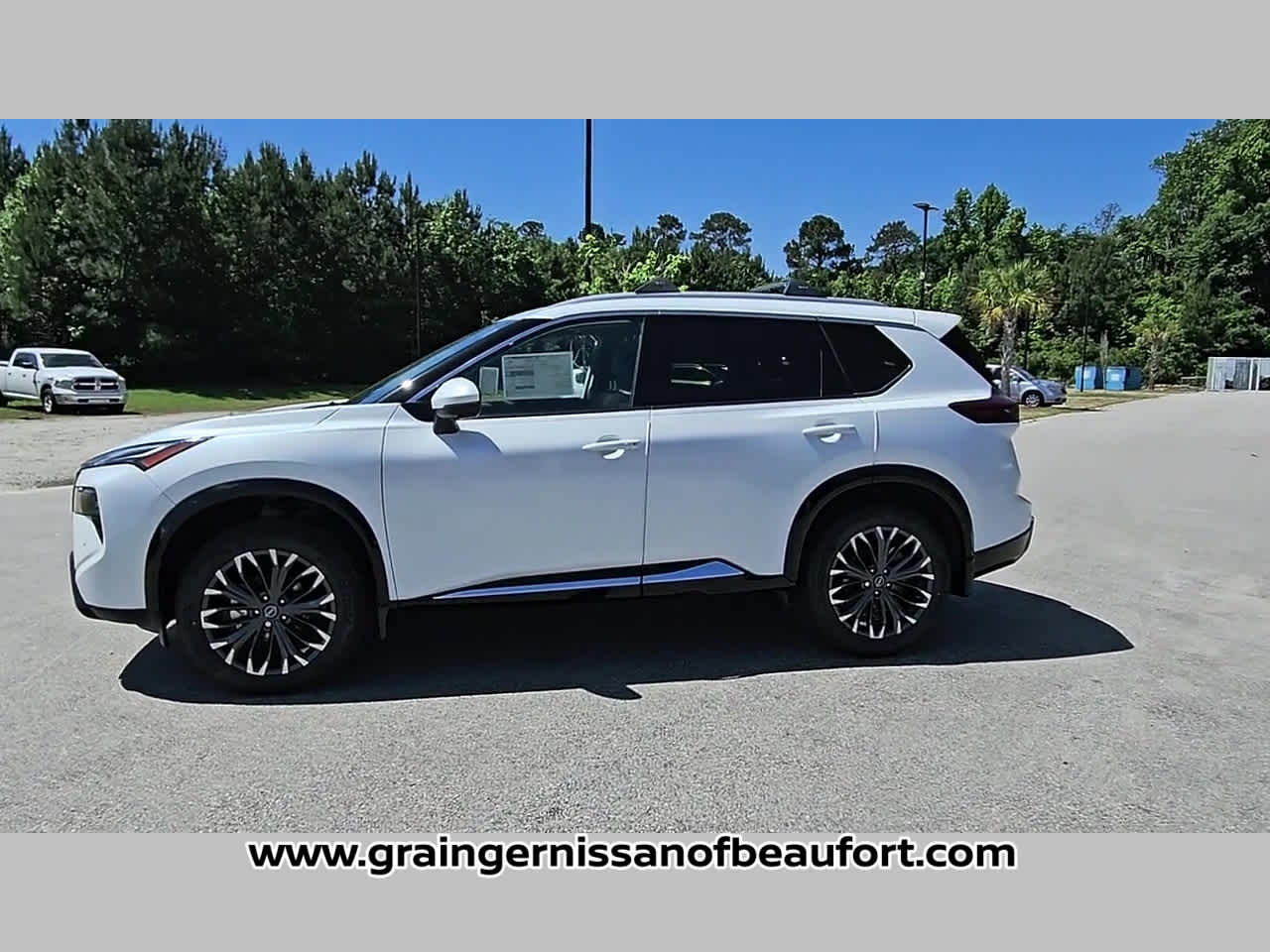 2026 Nissan Rogue Platinum
