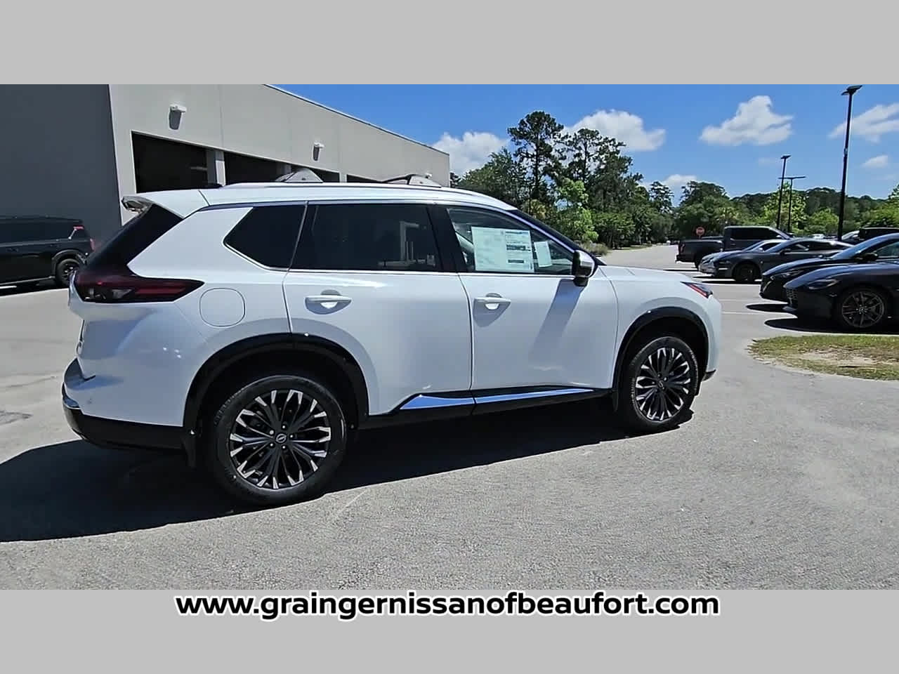 2026 Nissan Rogue Platinum