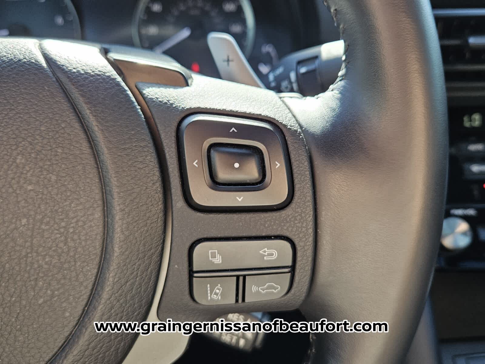 2023 Lexus IS F SPORT Design