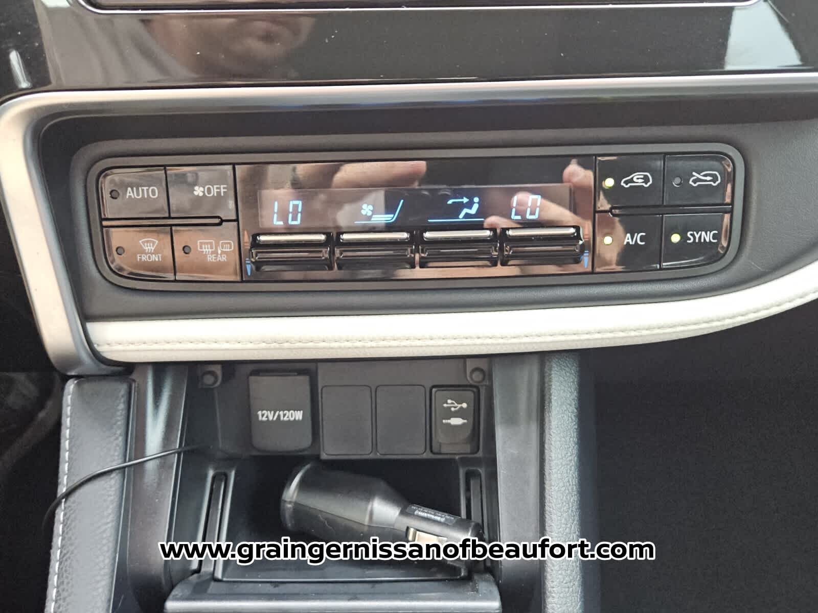 2016 Scion iM 5dr HB Man (Natl)