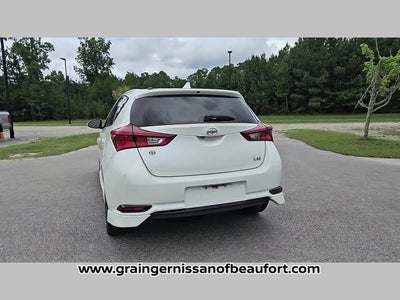 2016 Scion iM 5dr HB Man (Natl)