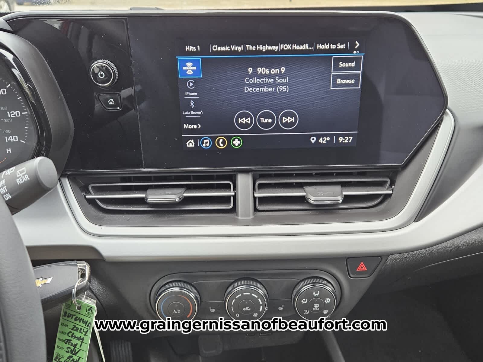 2024 Chevrolet Trax LS