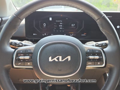 2025 Kia Carnival SX