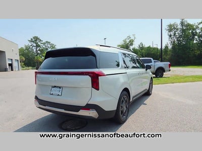 2025 Kia Carnival SX