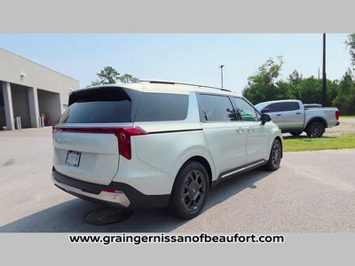 2025 Kia Carnival SX