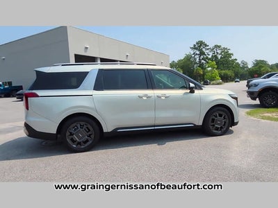 2025 Kia Carnival SX
